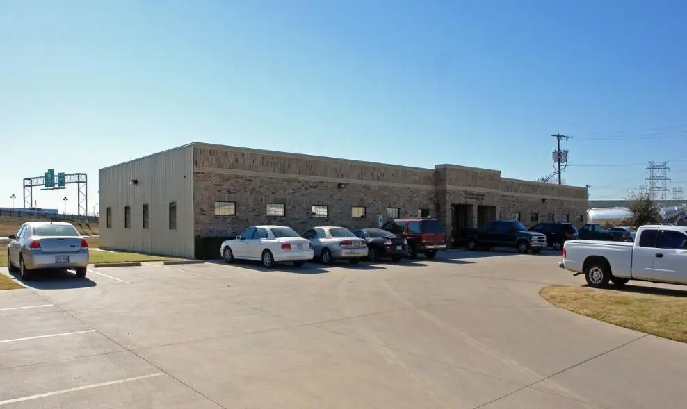 2462 E Long Avenue, Fort Worth, TX 76106