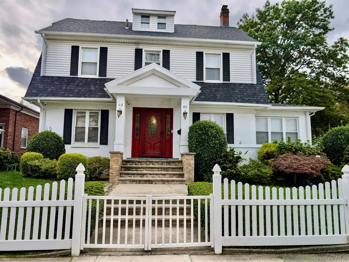4302 170th ST, Flushing, NY 11358