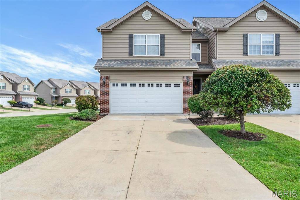 871 Foxgrove DR, Fairview Heights, IL 62208