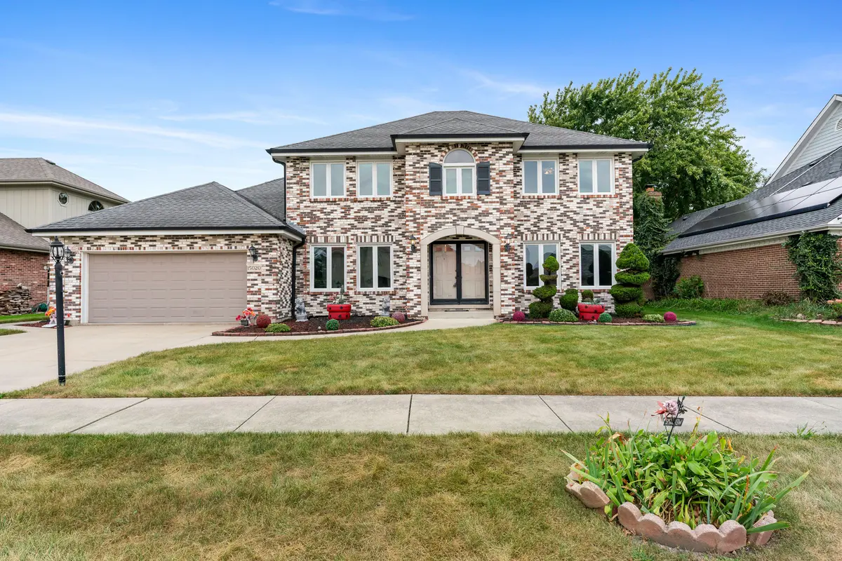 15020 Landings LN, Oak Forest, IL 60452