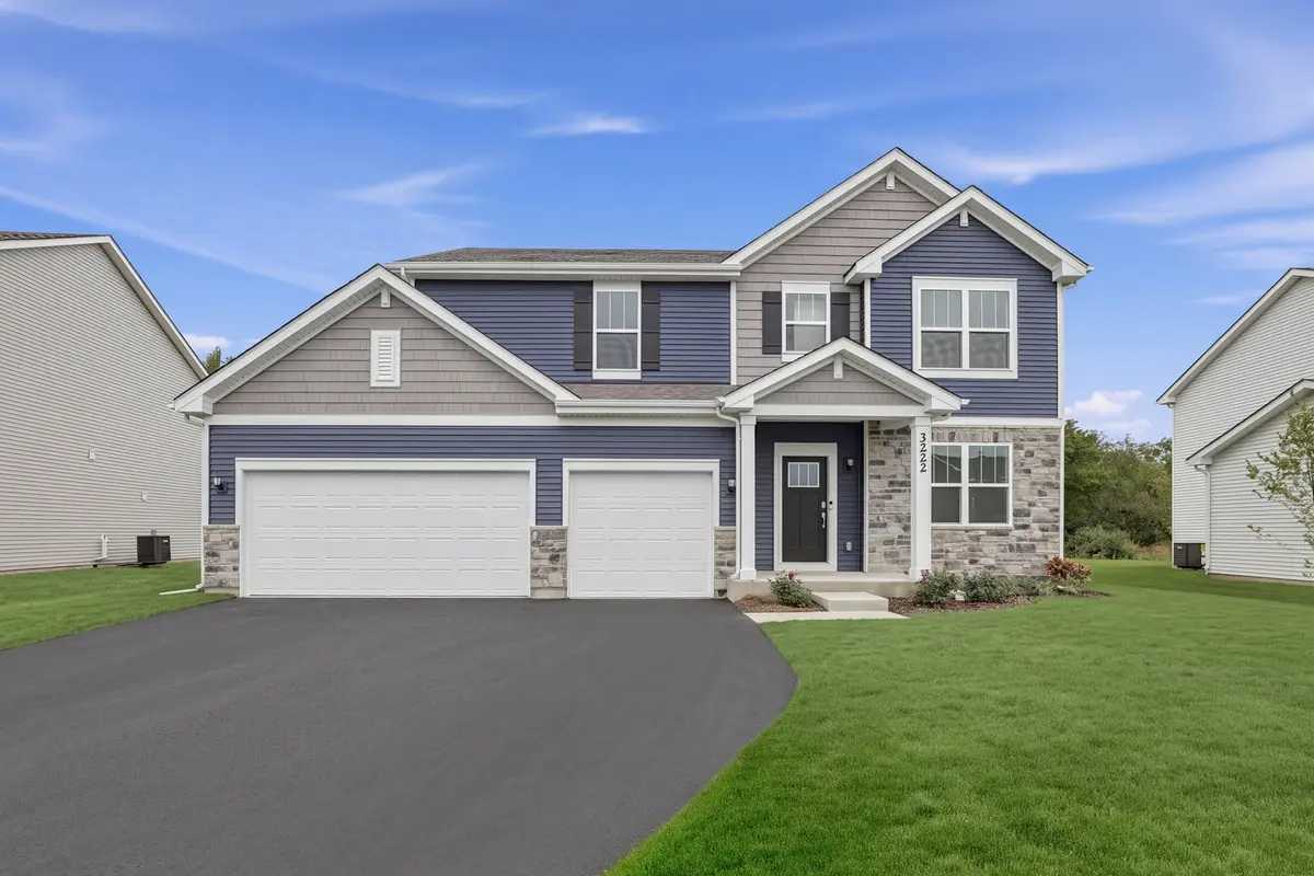 3222 Jori LN, Johnsburg, IL 60051