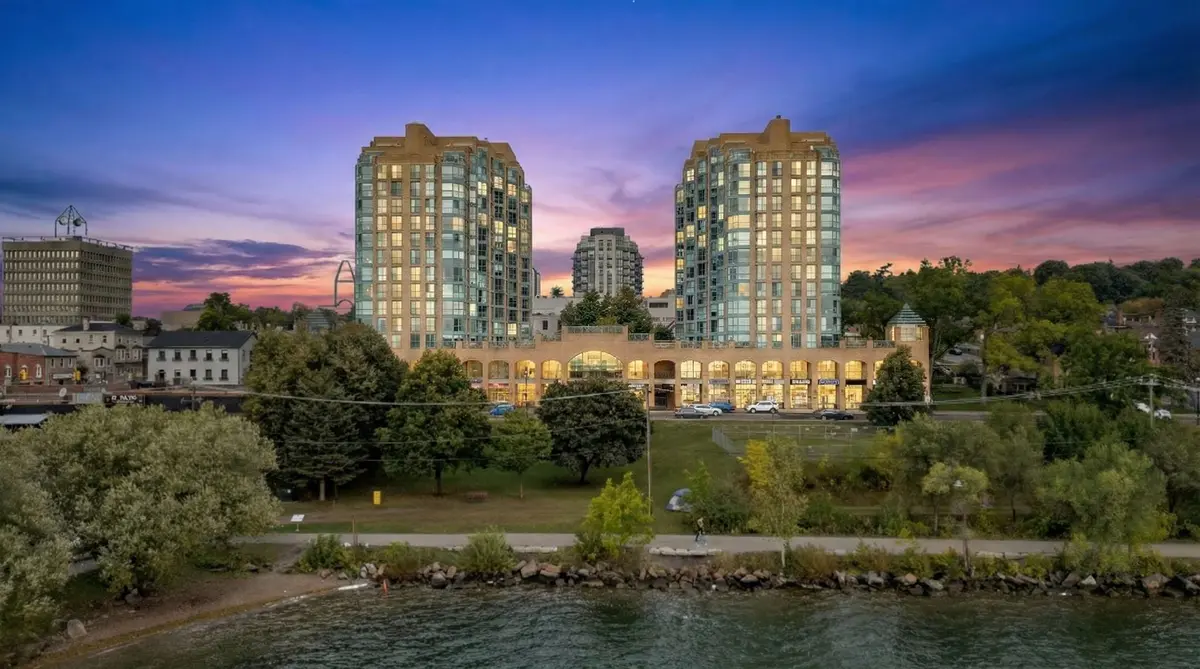 140 Dunlop ST E #1003, Barrie, ON L4M 6H9