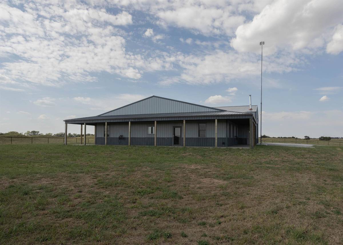 26631 51st, Arkansas City, KS 67005