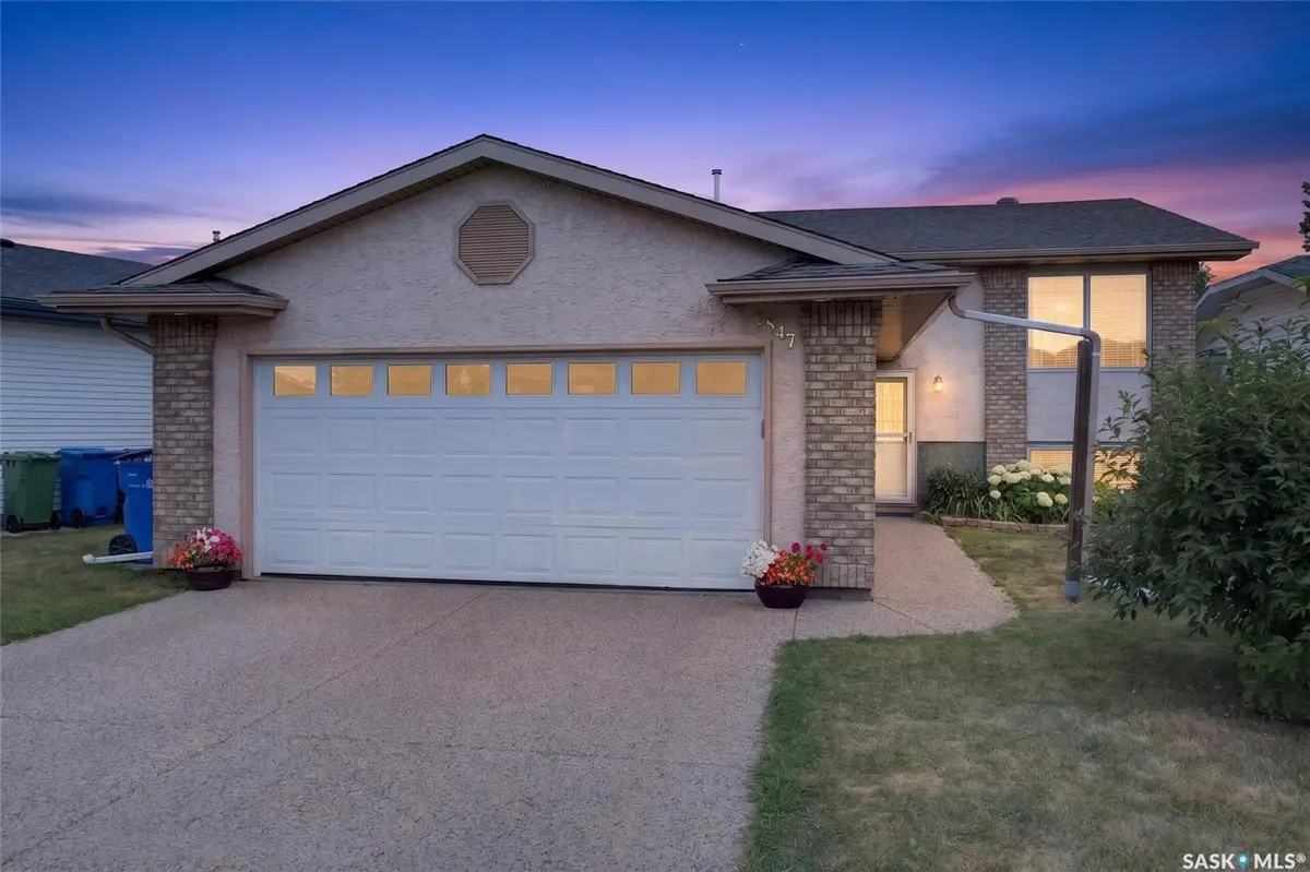 3547 Hazel GROVE, Regina, SK S4V 2S7