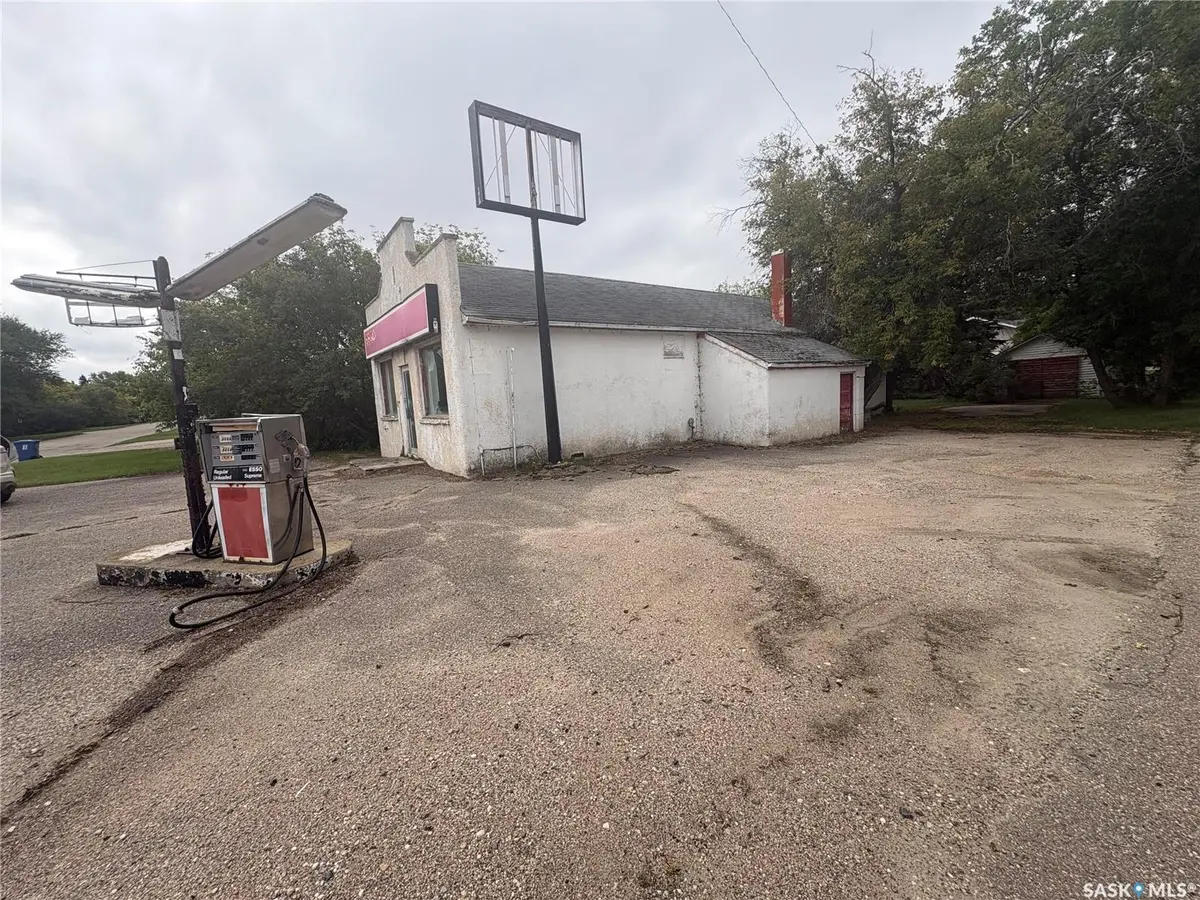 503 Main STREET S, Ituna, SK S0A 1N0