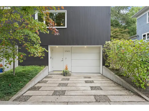 3745 NE MALLORY AVE, Portland, OR 97212