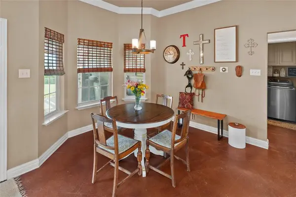 415 Stone Mountain Court, Cresson, TX 76035