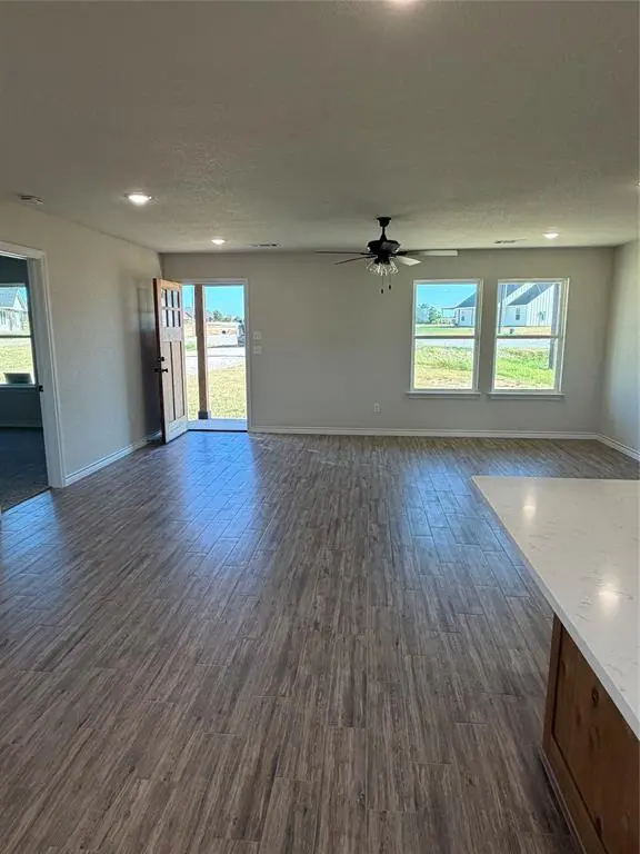 1012 Morgan Court, Springtown, TX 76082