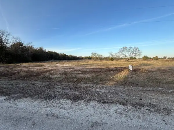932 Limestone Cty RD 240, Mexia, TX 76667