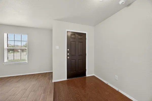1019 Callahan Drive, Forney, TX 75126