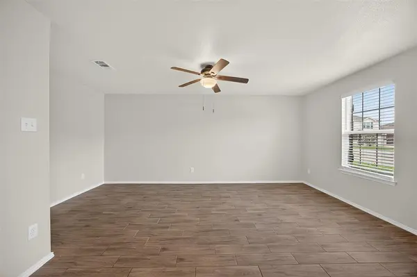1019 Callahan Drive, Forney, TX 75126