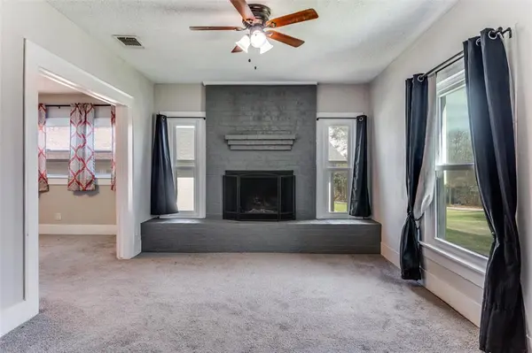 826 Mirike Drive, White Settlement, TX 76108