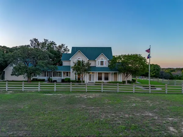 5520 Dido Hicks Road, Fort Worth, TX 76179