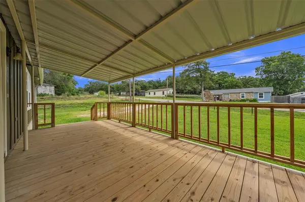 6410 Renwood Drive, Fort Worth, TX 76140