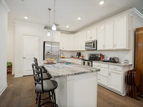 651 N Watters Road #8206, Allen, TX 75013