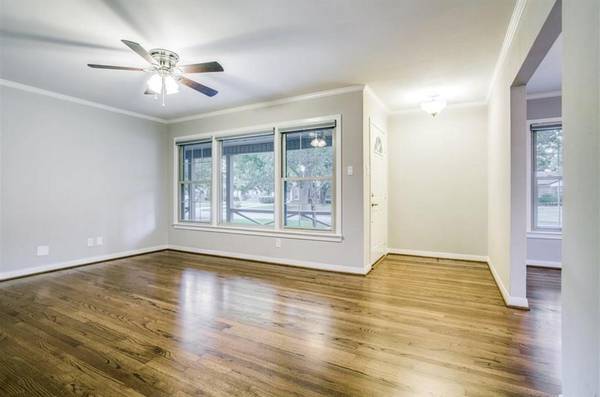 9210 San Fernando Way, Dallas, TX 75218