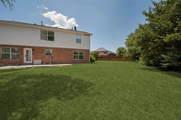 705 Bluebonnet Drive, Cedar Hill, TX 75104