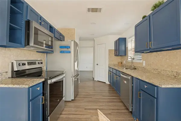 705 Bluebonnet Drive, Cedar Hill, TX 75104
