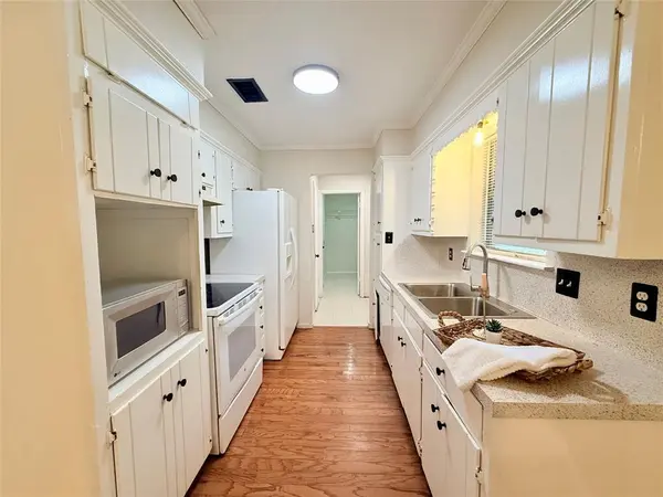 116 Gantt Street, Terrell, TX 75160
