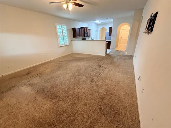 1617 Park Trails Boulevard, Princeton, TX 75407