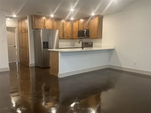 533 Bradburn Road #100, Grand Saline, TX 75140