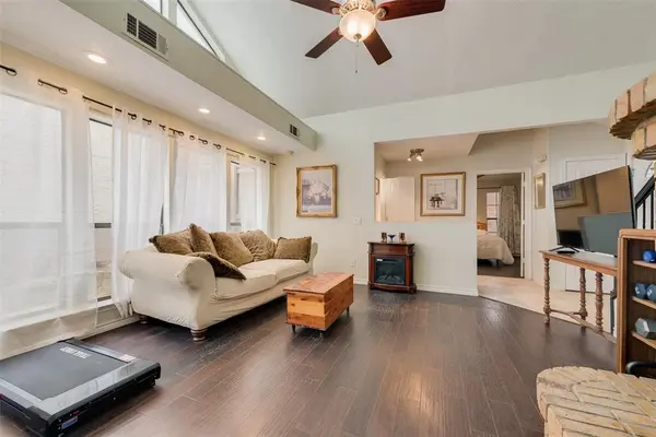 17113 Upper Bay Road, Addison, TX 75001