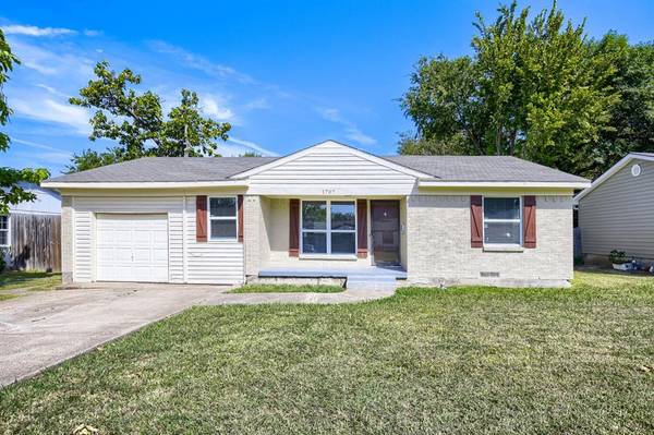 1707 Summit Street, Mesquite, TX 75149