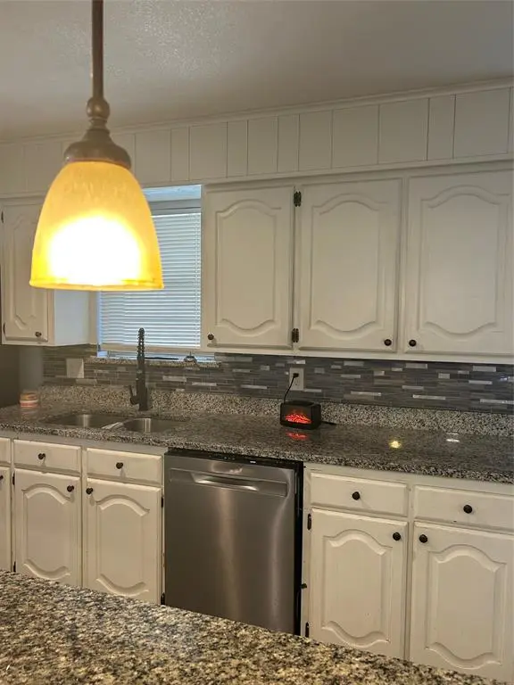 2725 Mark Drive, Mesquite, TX 75150