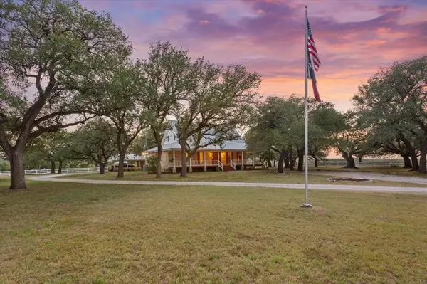 239 County Road 4155, Clifton, TX 76634