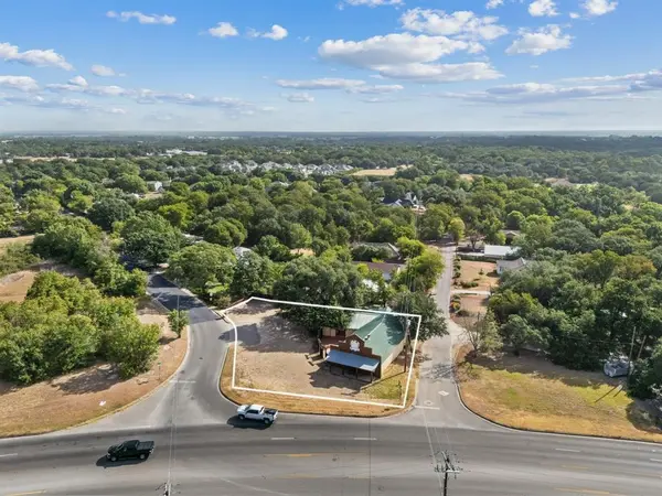 6401 Rock Creek Road, Waco, TX 76708