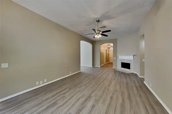 4733 Parkmount Drive, Fort Worth, TX 76137