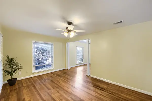 5108 Parkland Avenue, Dallas, TX 75235