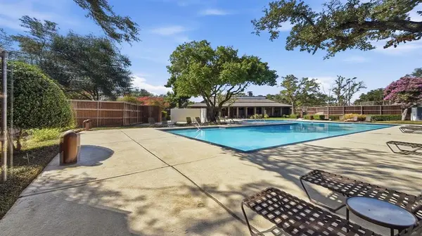 12550 Fireglow Walk, Dallas, TX 75243