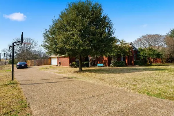 710 Gibraltar Lane, Lorena, TX 76655