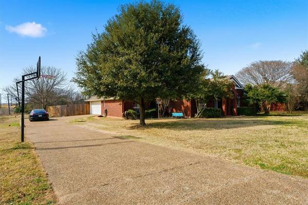 710 Gibraltar Lane, Lorena, TX 76655