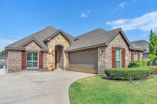 203 Cambridge Street, Waxahachie, TX 75165