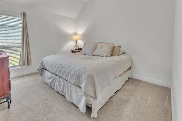 203 Cambridge Street, Waxahachie, TX 75165