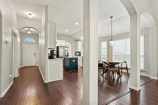 887 Woodrow Drive, Lewisville, TX 75067