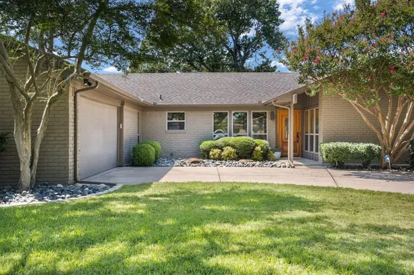 5112 Cordova Avenue, Fort Worth, TX 76132
