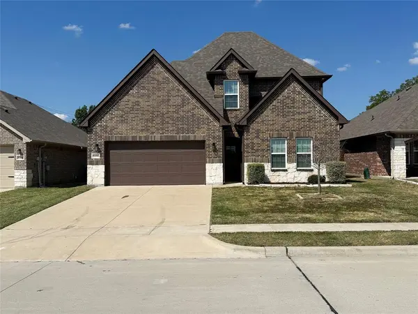 8406 Grant Lane, Greenville, TX 75402