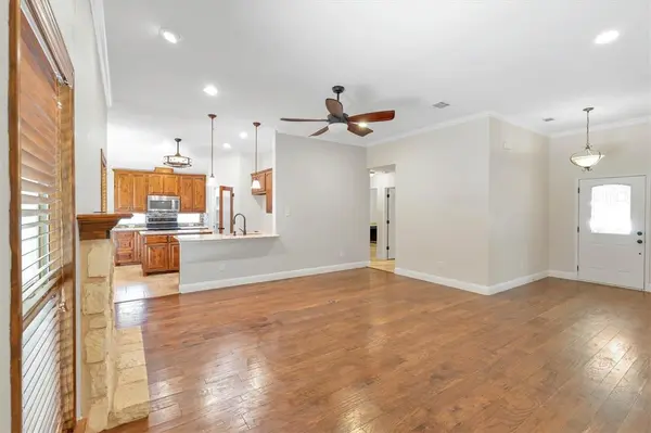 2005 Lindentree Drive, Weatherford, TX 76086