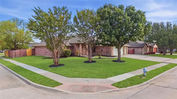 1701 Manten Boulevard, Denton, TX 76208