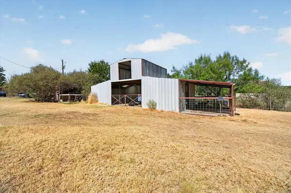 2607 Williamson Road, Granbury, TX 76048