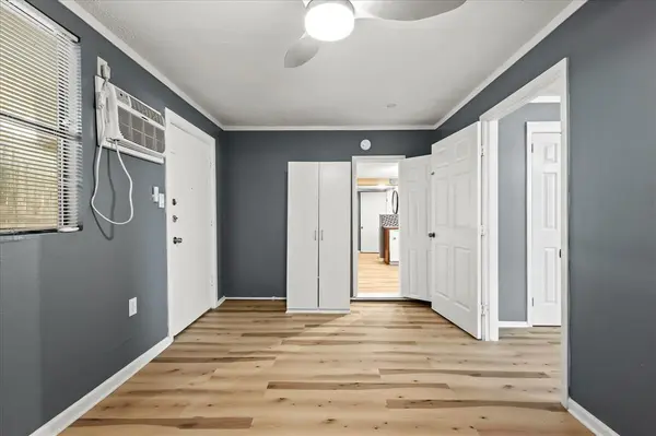 1509 W Morphy Street #B, Fort Worth, TX 76104