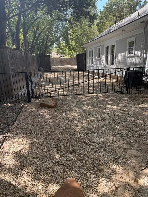 915 Annex Avenue, Dallas, TX 75204