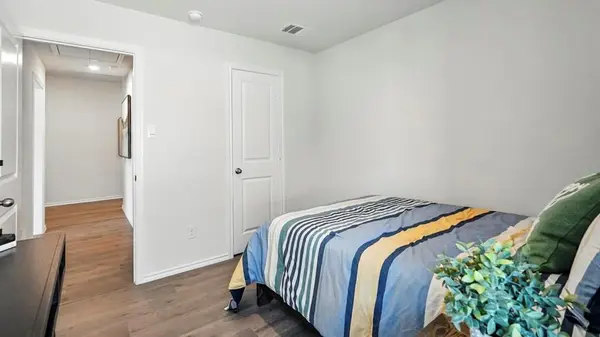 187 Charismatic Road, Waxahachie, TX 75165
