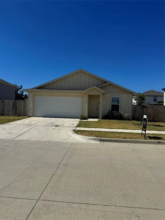 236 Peace Lily Way, Tolar, TX 76476