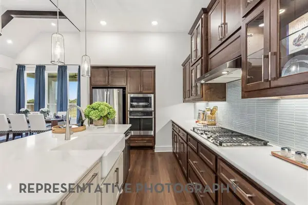 2000 Deveraux Avenue, Van Alstyne, TX 75495