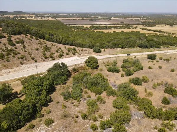 2333 Hidden Valley Road, Glen Rose, TX 76043