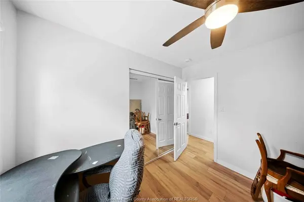 3495 LONGFELLOW Avenue #UNIT A, Windsor, ON N9E 2L8